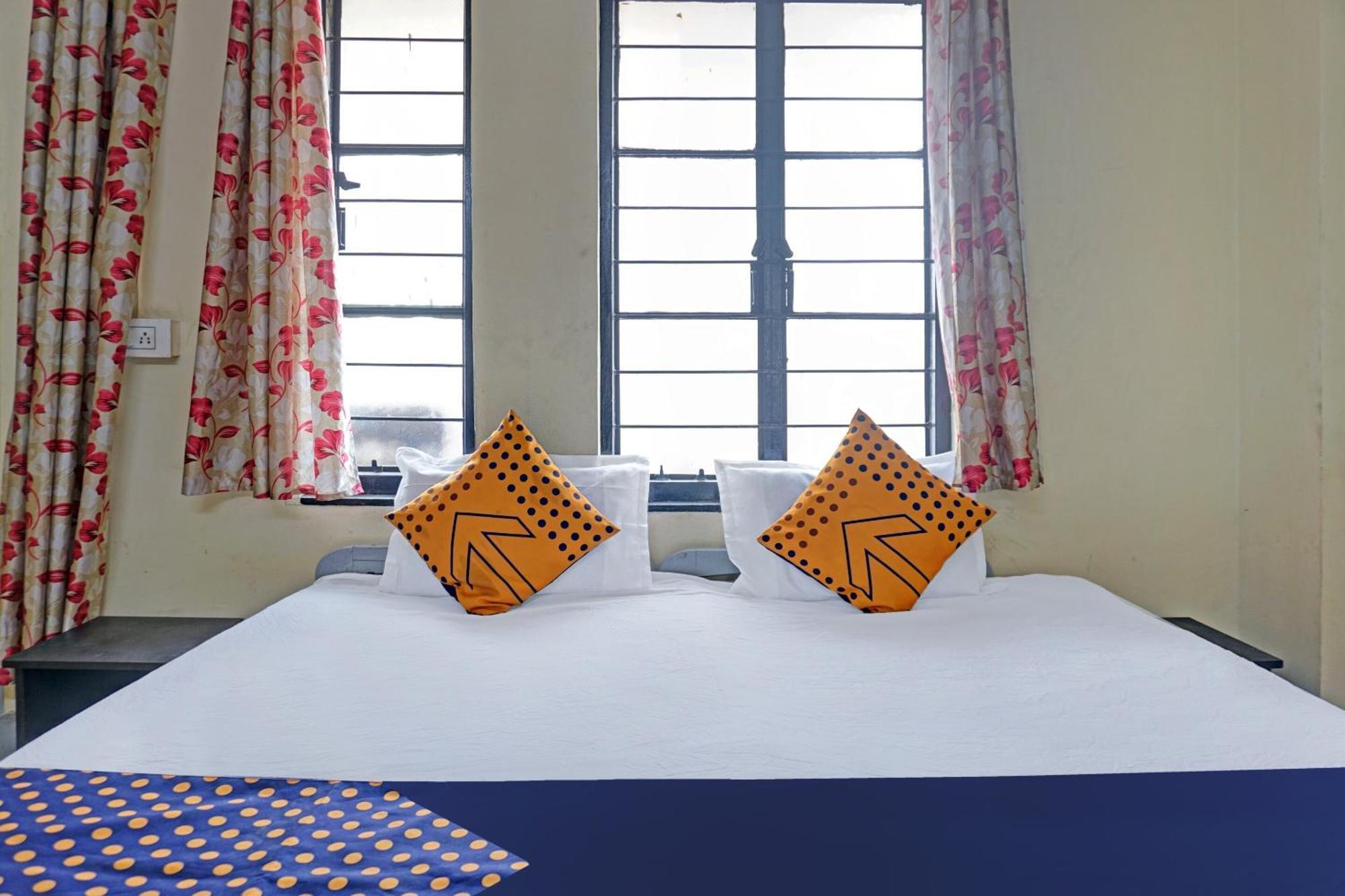 Spot On Hotel Prakash Residency, Near Hanuman Gym Ajmera Colony, Pimpri Extérieur photo