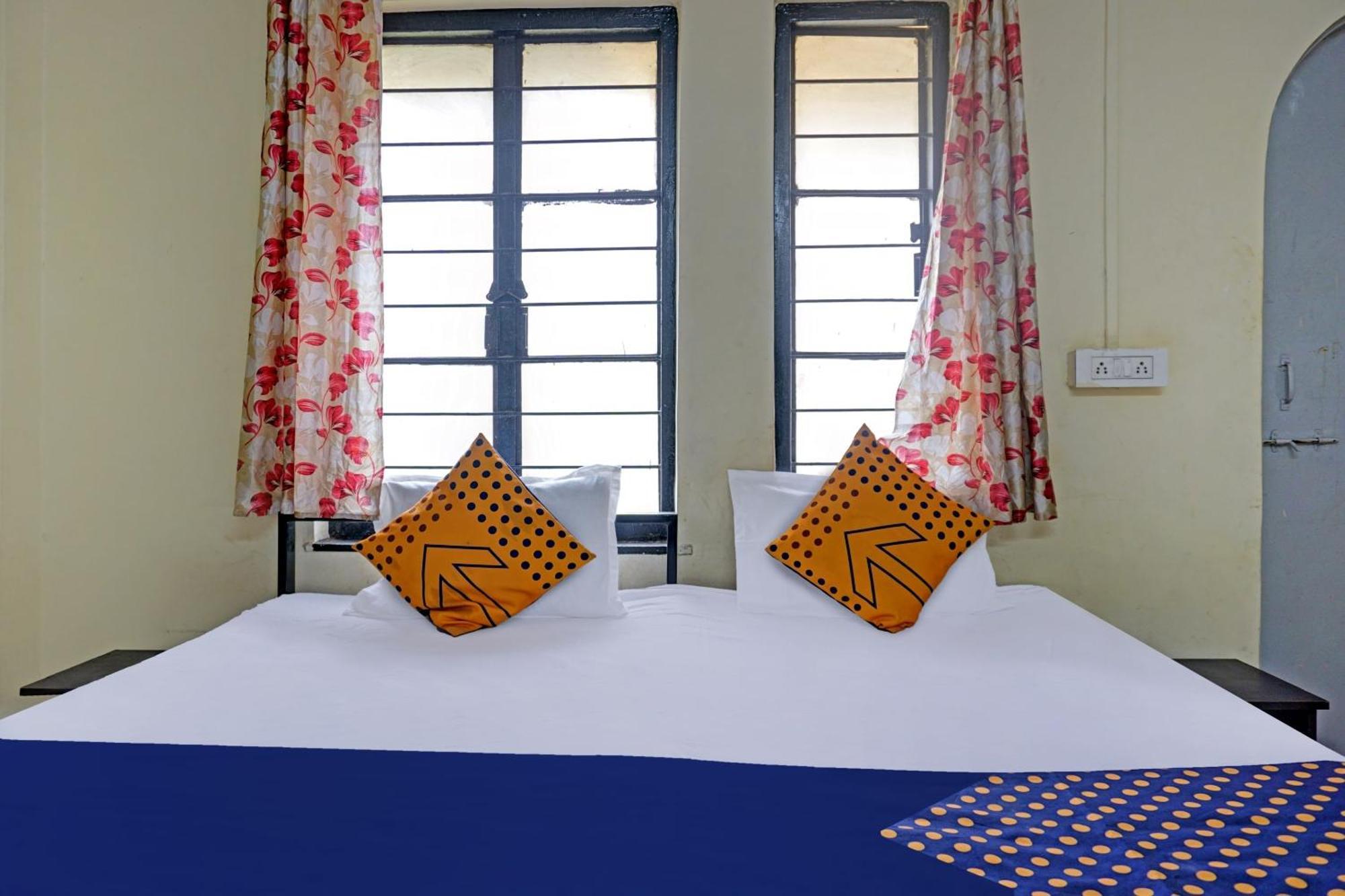 Spot On Hotel Prakash Residency, Near Hanuman Gym Ajmera Colony, Pimpri Extérieur photo