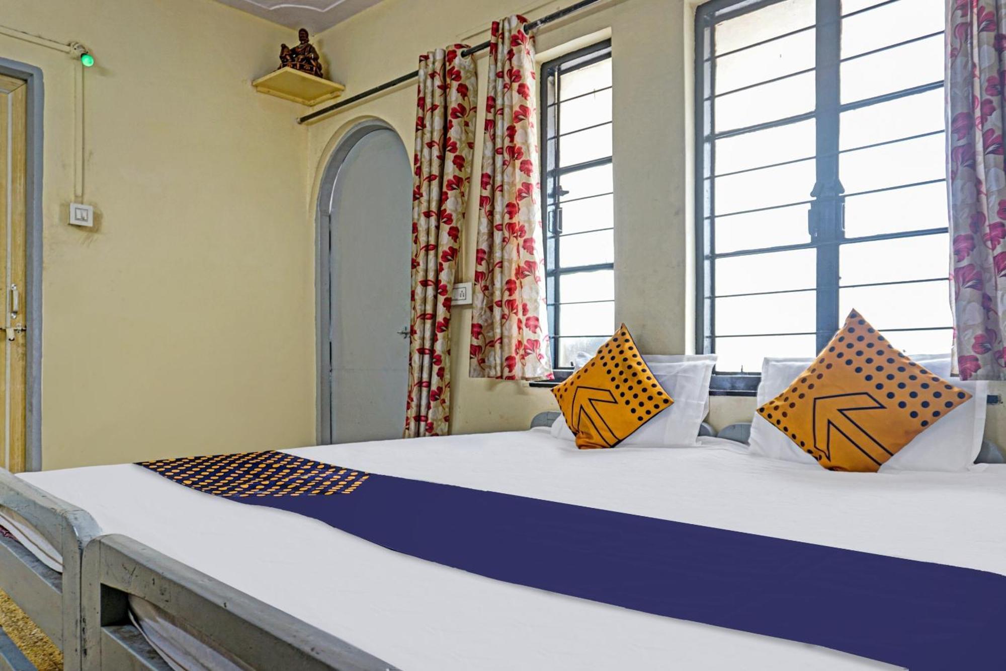 Spot On Hotel Prakash Residency, Near Hanuman Gym Ajmera Colony, Pimpri Extérieur photo